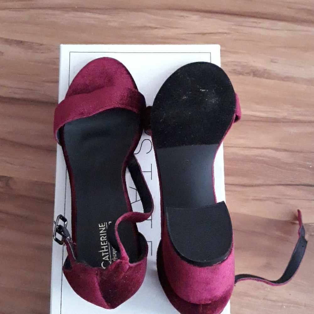 Sandal